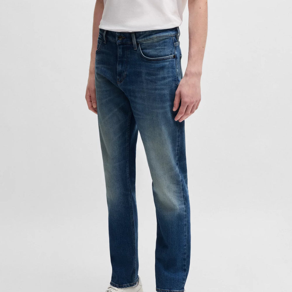 
                      
                        Jeans Boss de couleur Denim
                      
                    