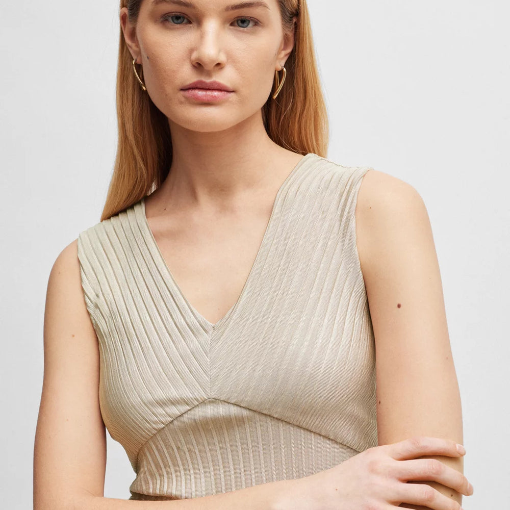 
                      
                        Exia Hugo Boss top in Taupe color
                      
                    