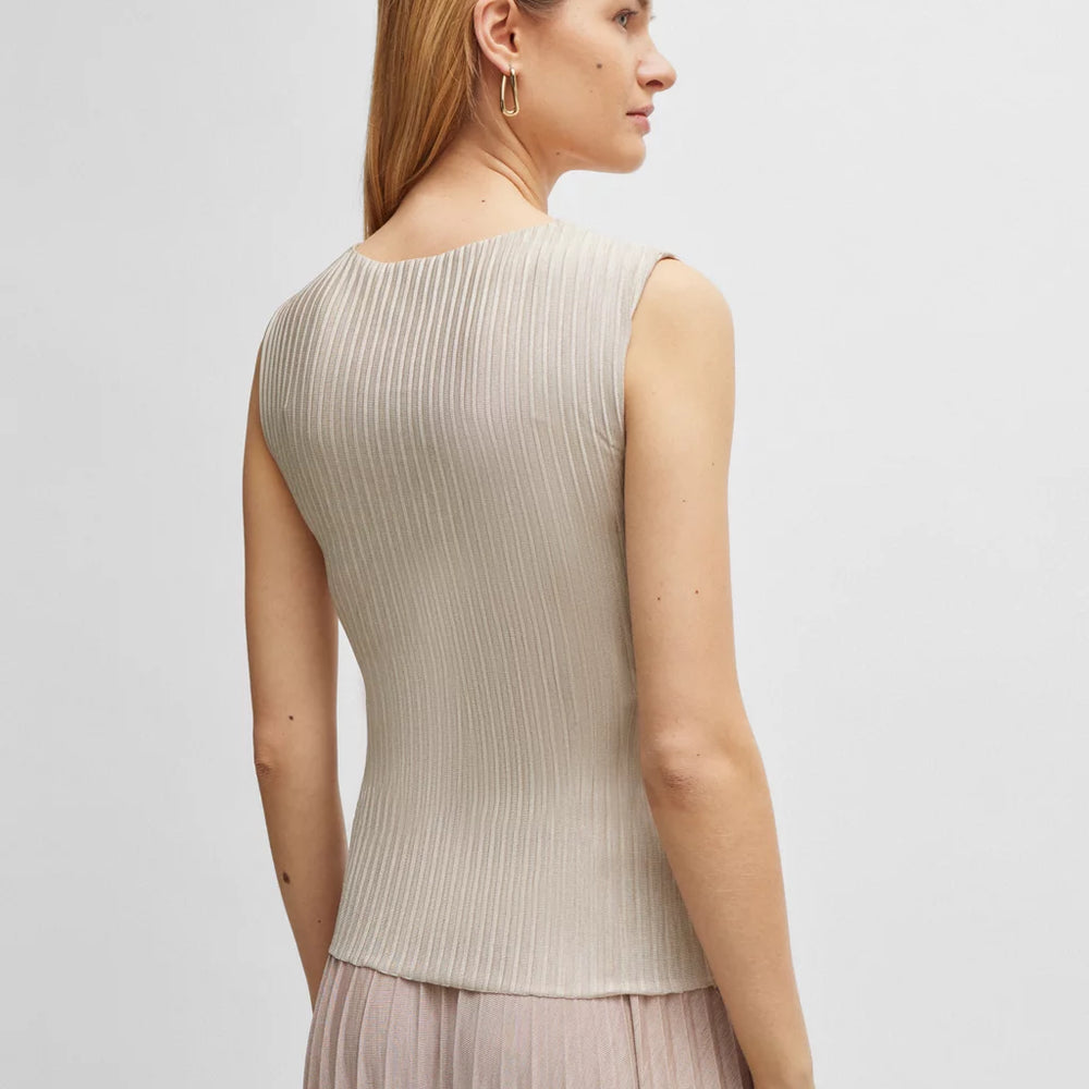 
                      
                        Exia Hugo Boss top in Taupe color
                      
                    