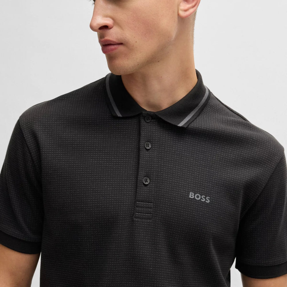 
                      
                        Polo Boss de couleur Noir
                      
                    