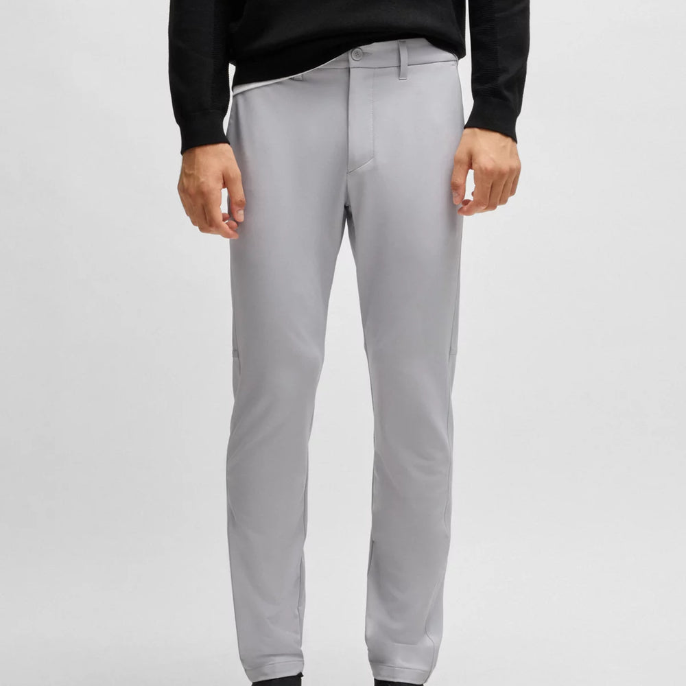 
                      
                        Pantalon Boss de couleur Gris Pale
                      
                    