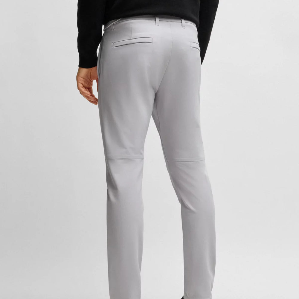 
                      
                        Pantalon Boss de couleur Gris Pale
                      
                    