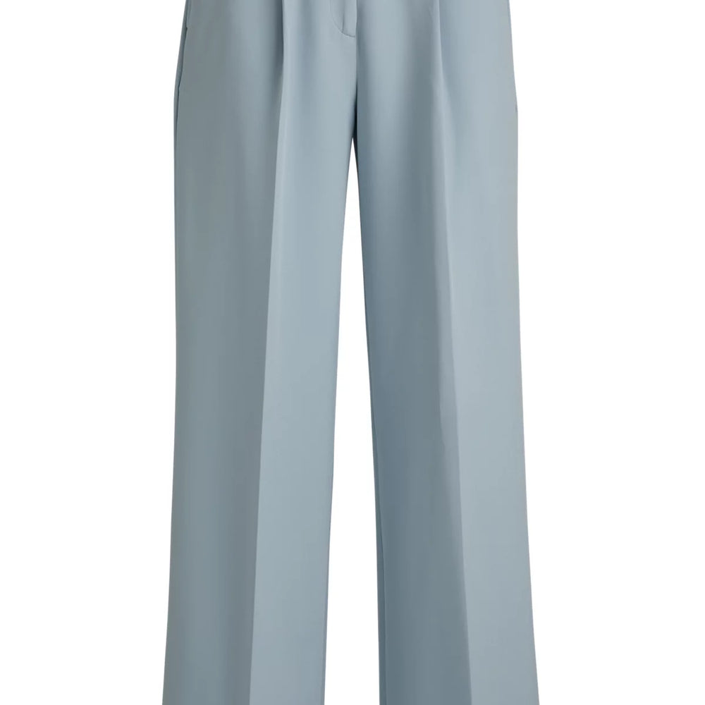 
                      
                        Pantalon Boss de couleur Bleu
                      
                    