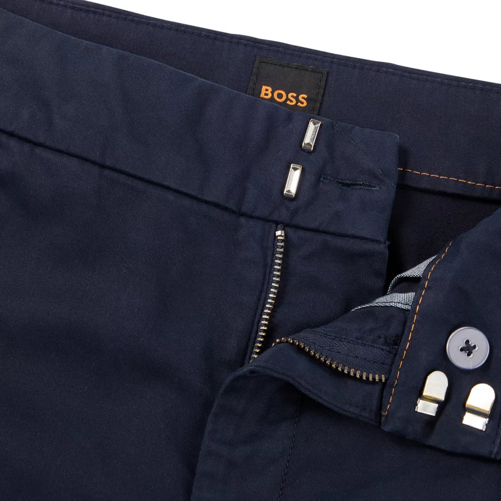 
                      
                        Pantalon Boss de couleur Marine
                      
                    