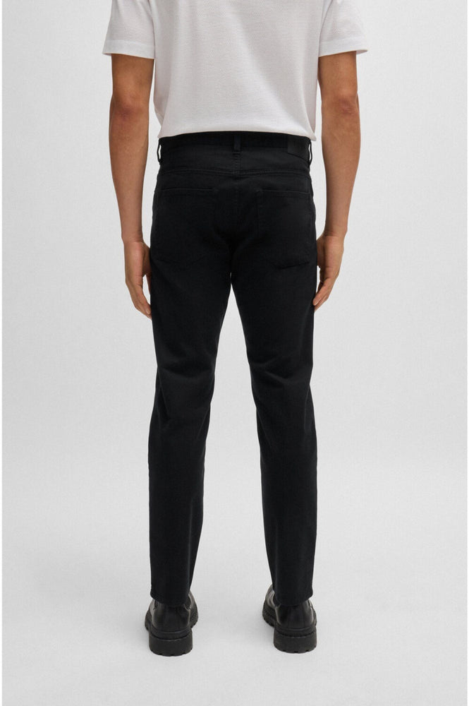 
                      
                        Pantalon Boss de couleur Noir
                      
                    