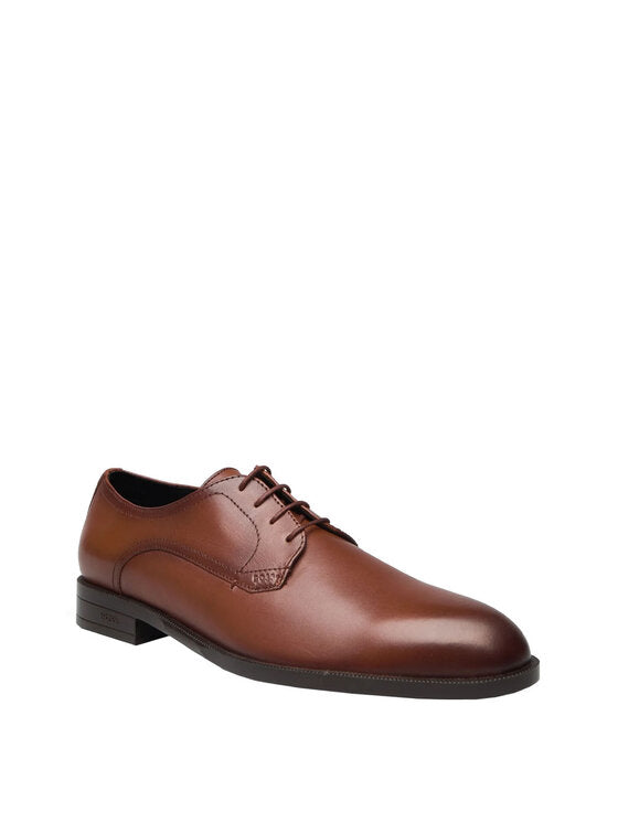 Chaussures Hugo Boss de couleur Tan