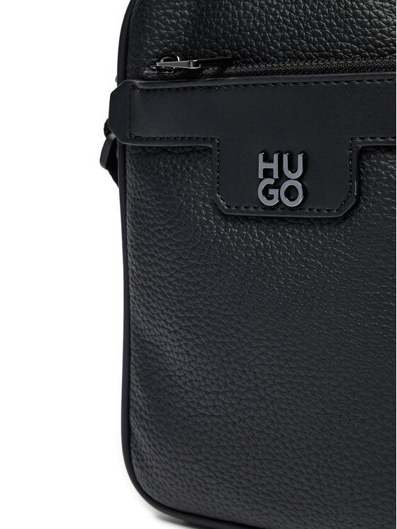 
                      
                        Sac À Main Hugo Boss de couleur Noir
                      
                    