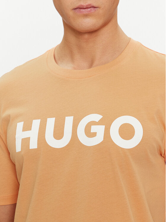 
                      
                        Hugo Boss T-Shirt in Orange color
                      
                    