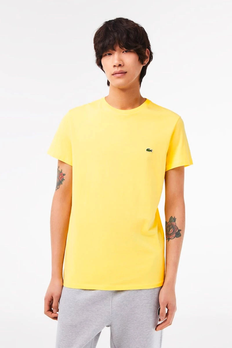 T-Shirt Lacoste de couleur Jaune