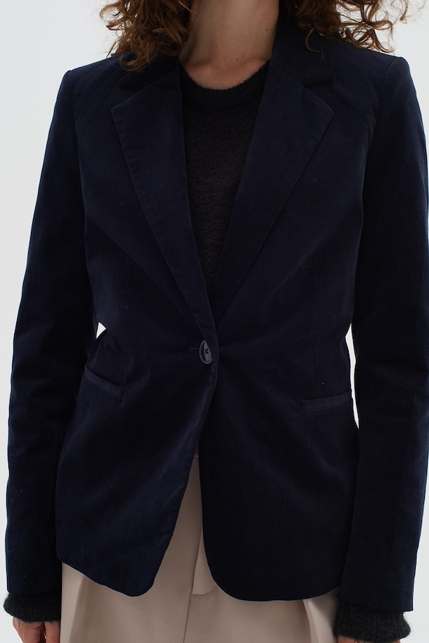 
                      
                        Navy colored Inwear jacket
                      
                    