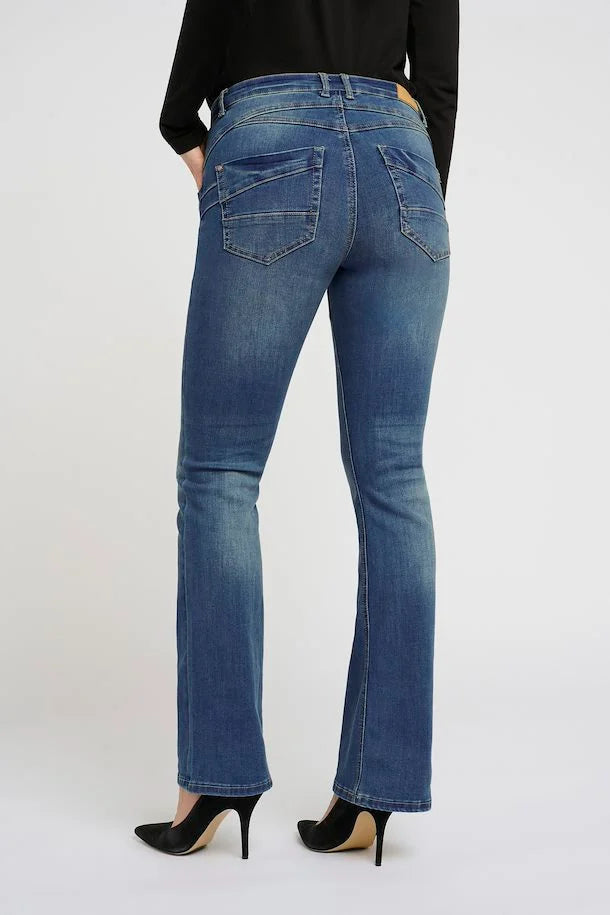 
                      
                        Jeans Cream de couleur Denim
                      
                    