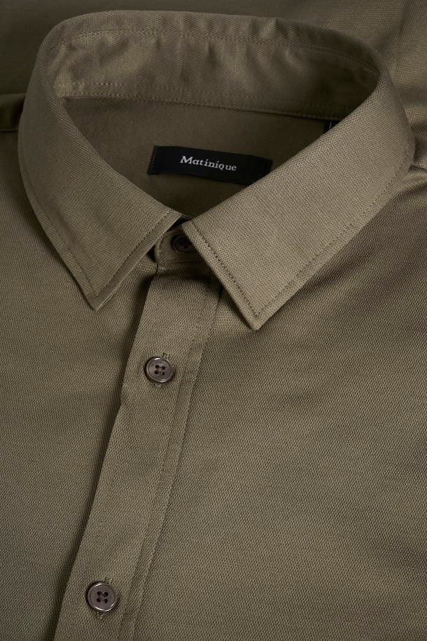 
                      
                        Chemise À Manches Longues Matinique de couleur Taupe
                      
                    