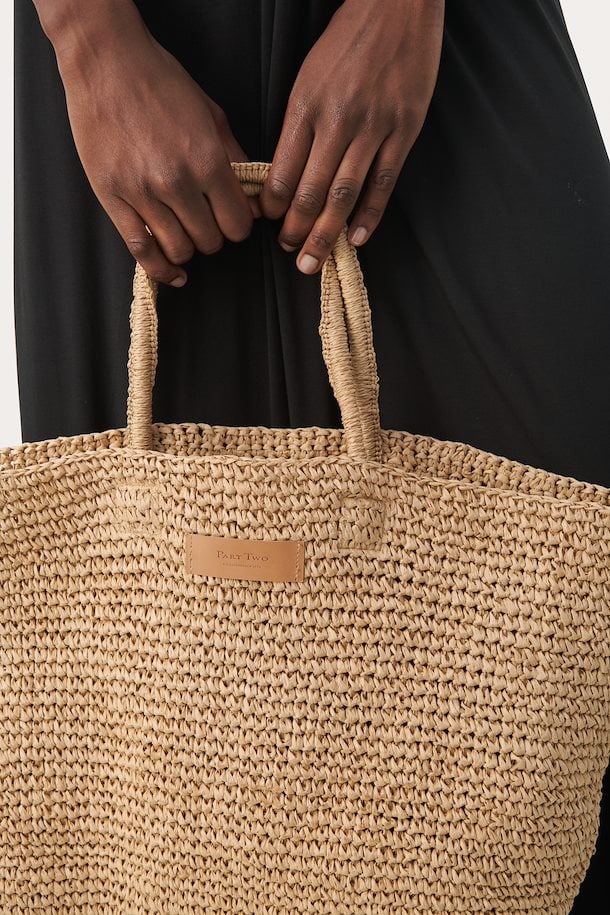 
                      
                        Part Two bag in Natural color
                      
                    