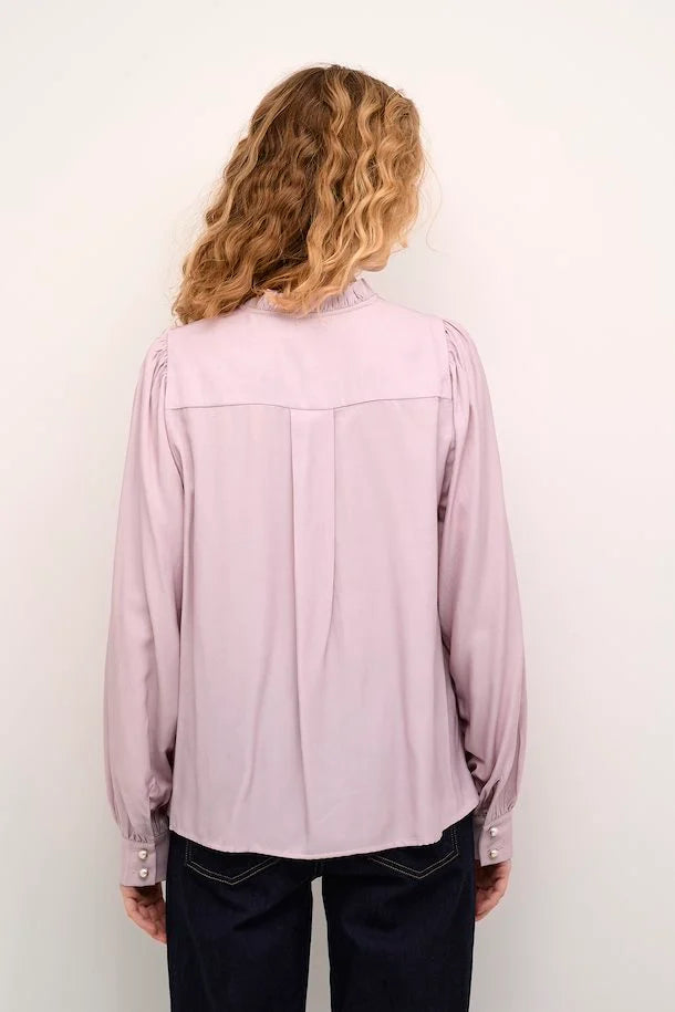 
                      
                        Blouse Culture de couleur Rose
                      
                    