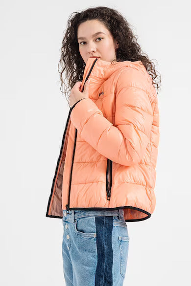 
                      
                        Hugo Boss coat in Peach color
                      
                    