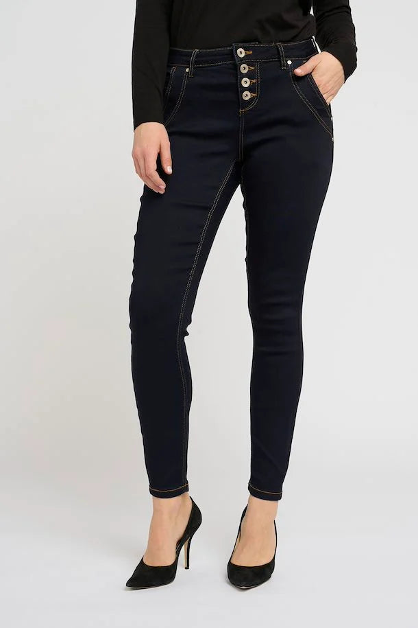 
                      
                        Pantalon Cream de couleur Denim Fonce
                      
                    