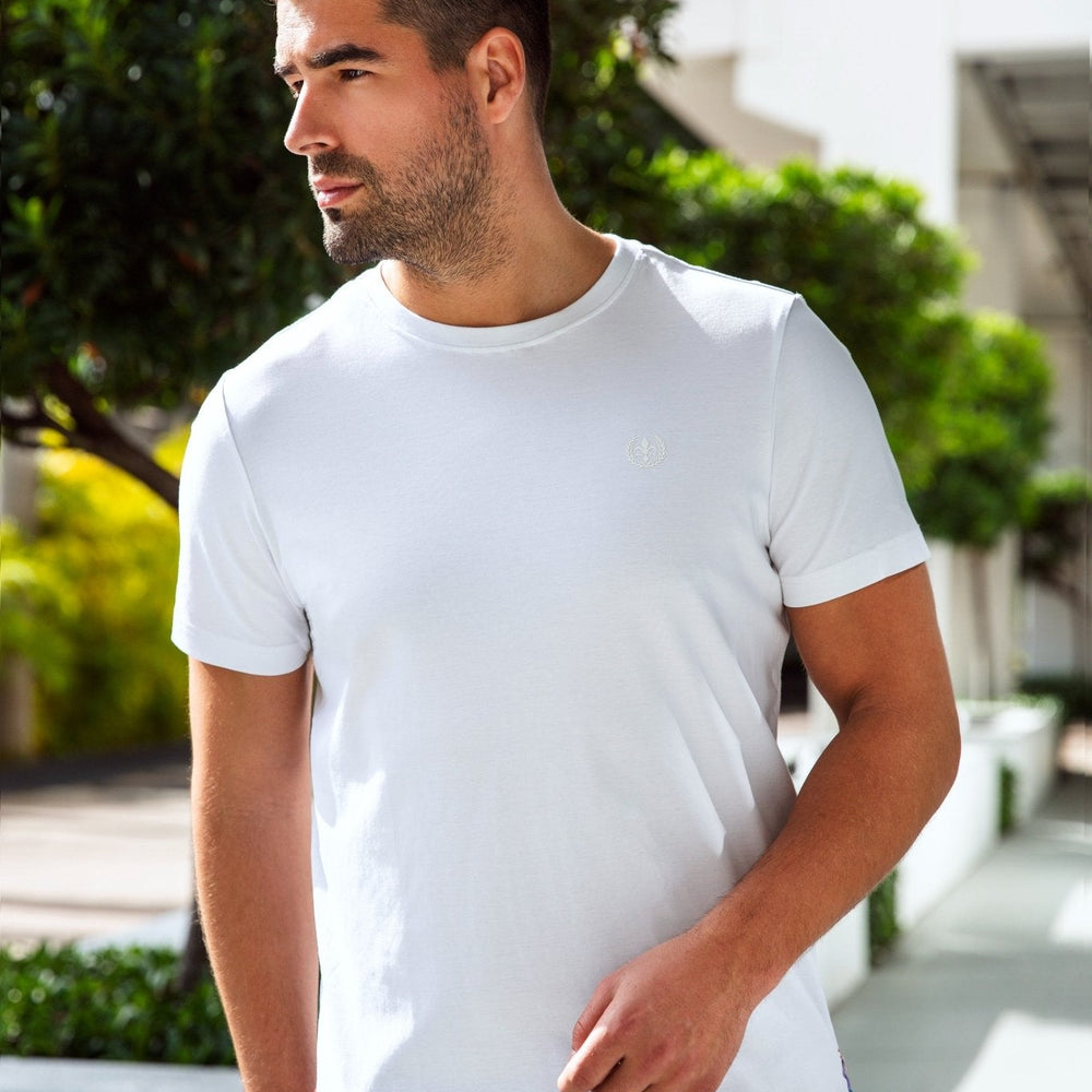 
                  
                    T-shirt | MICHAEL-C, white - AU NOIR
                  
                