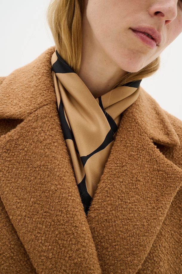 
                      
                        Foulard InWear de couleur Tan
                      
                    