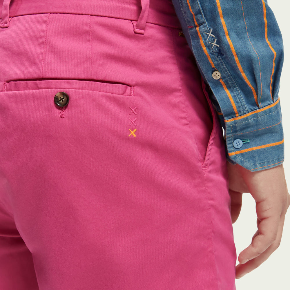 
                      
                        Short Scotch&Soda de couleur Fushia
                      
                    