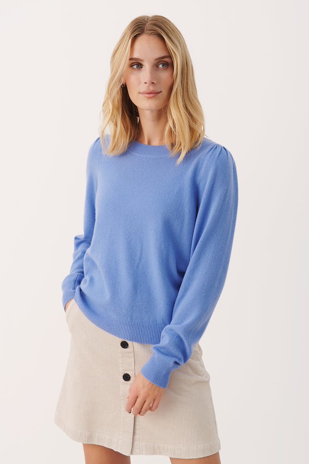 Evina Part Two Cashmere Sweater in Blue color